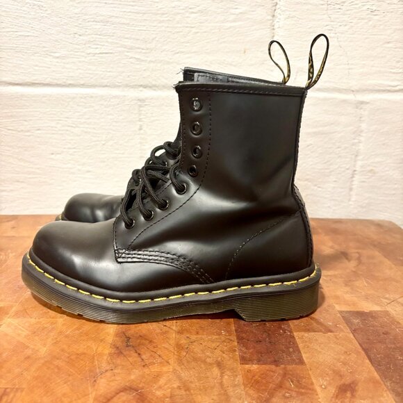 Dr. Martens 1460 Women's Smooth Leather Lace Up Boots Size 5 Black - Picture 4 of 9